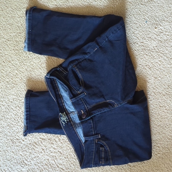 Old Navy The Flirt Dark Wash Denim Capri Jeans Size 4 - Picture 1 of 5
